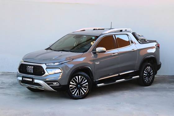 FIAT TORO 2.2 TURBO DIESEL RANCH 4WD AT9 FIAT TORO 2.2 TURBO DIESEL RANCH 4WD AT9